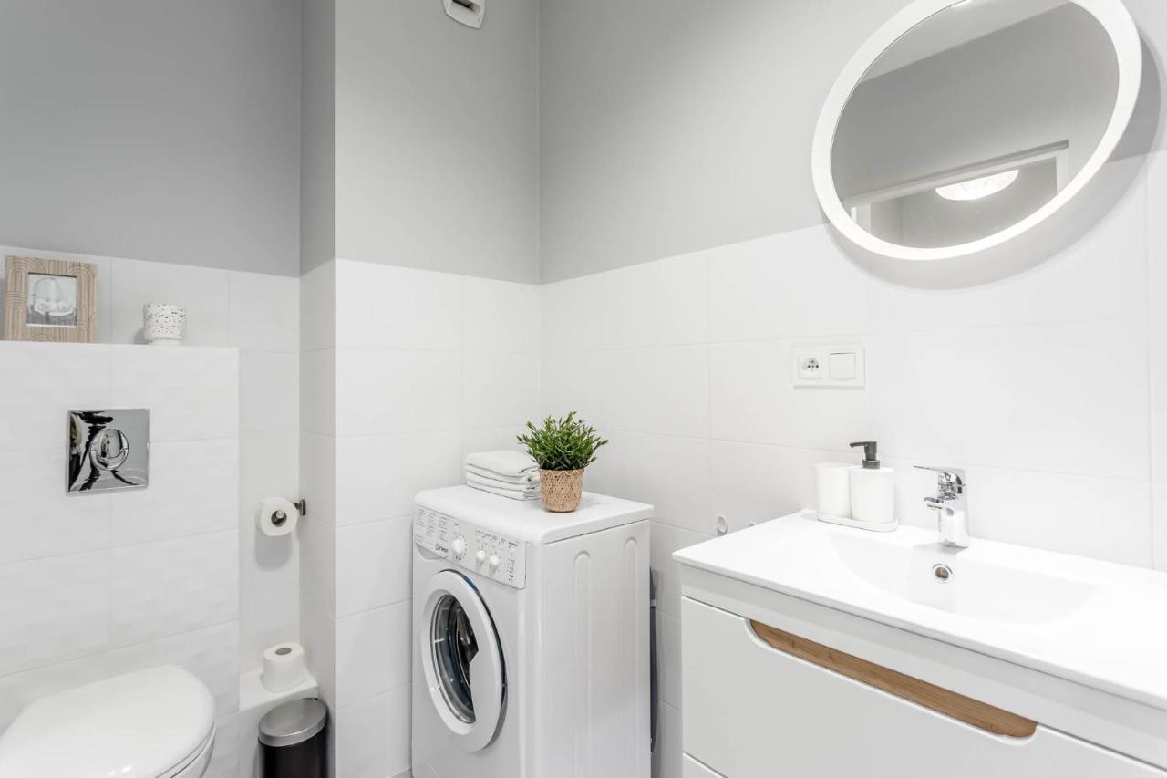Chill Apartments Mokotow Business Center Warschau Buitenkant foto