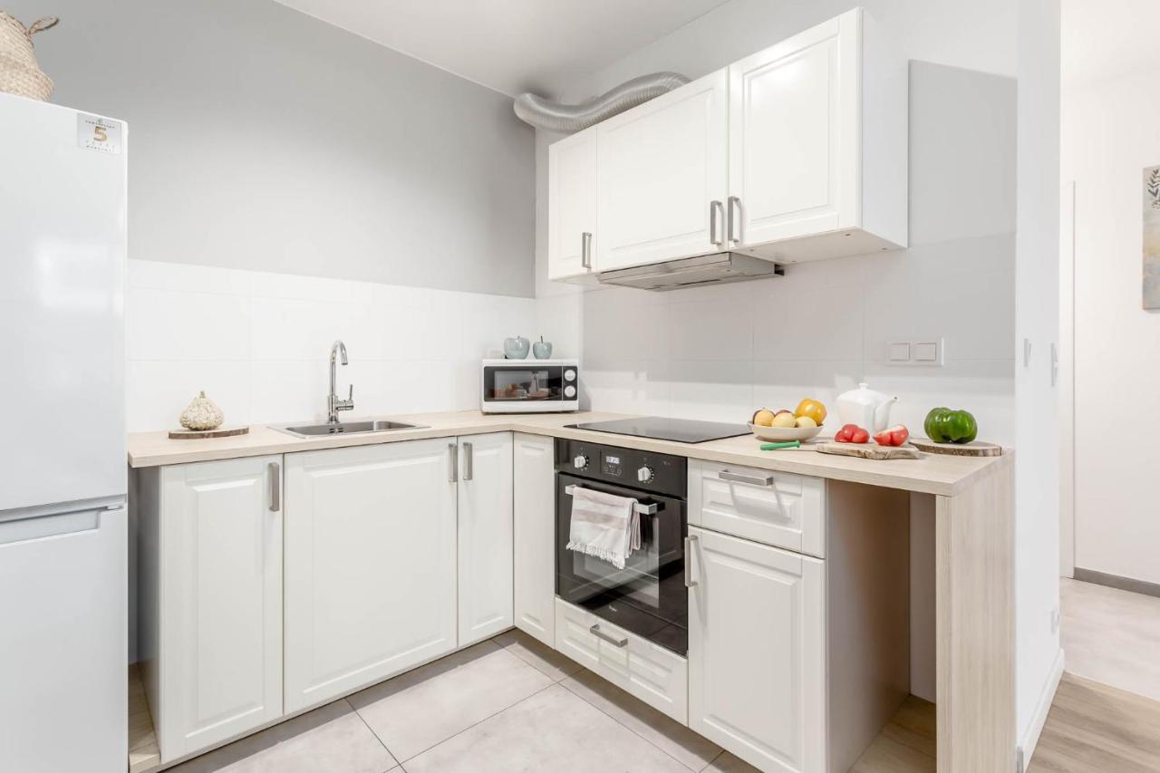 Chill Apartments Mokotow Business Center Warschau Buitenkant foto